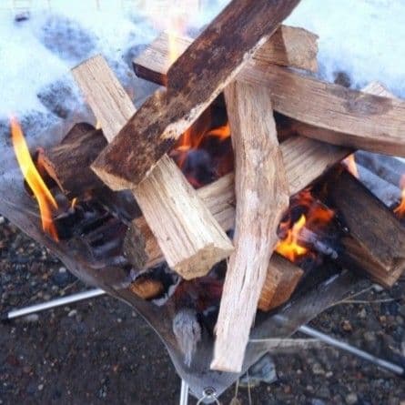 焚き火台 ソロ 携帯型 折たたみ式